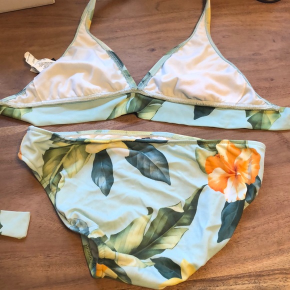 🌸 3 for $9🌸 - Picture 5 of 5